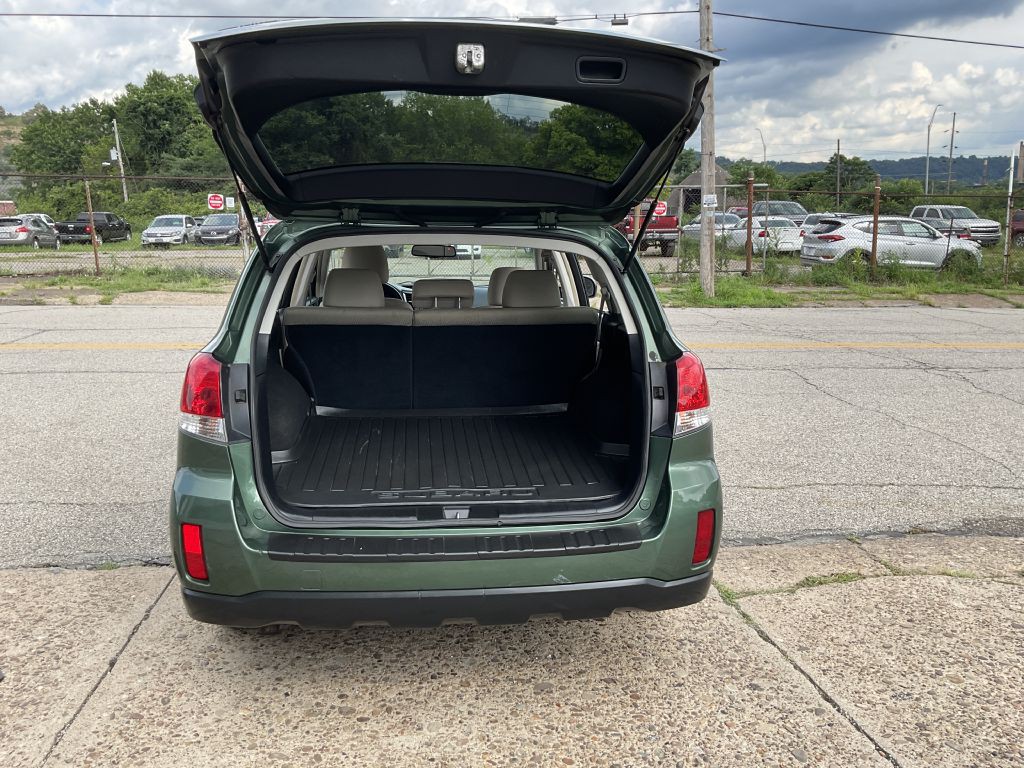2010 Subaru Outback Image 27