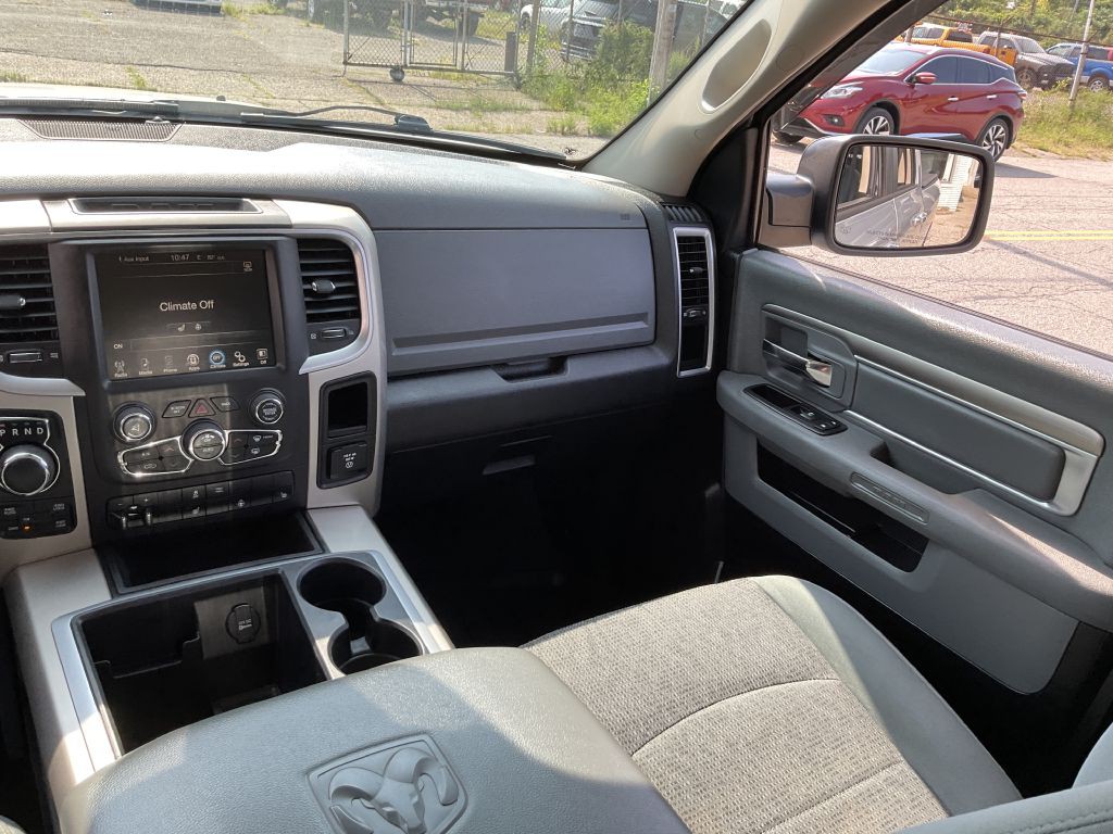 2015 RAM 1500 Image 29