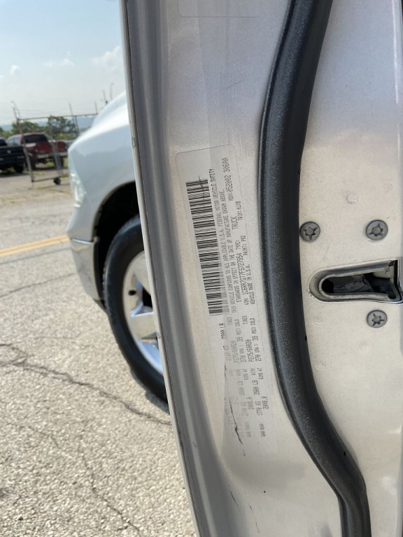 2015 RAM 1500 Image 34