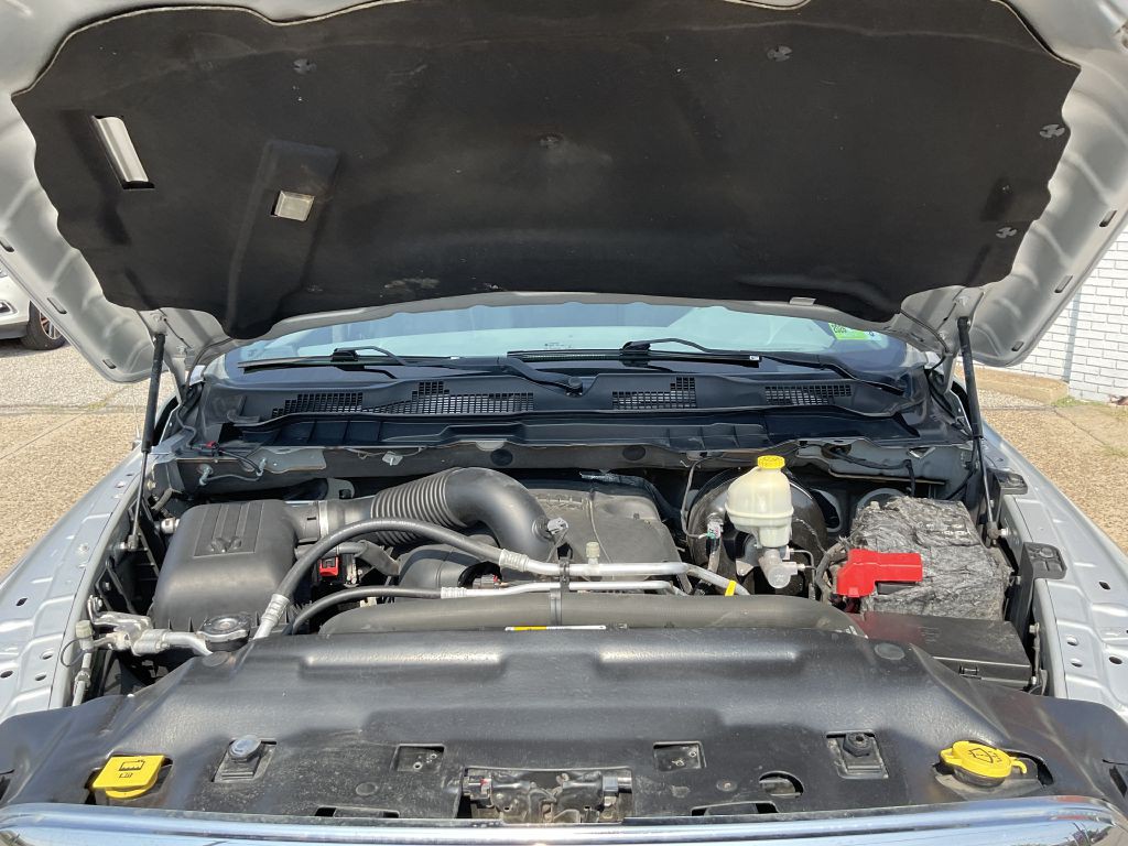 2015 RAM 1500 Image 37