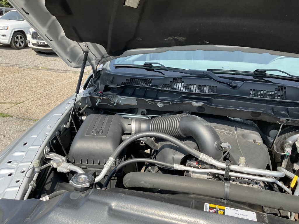 2015 RAM 1500 Image 38