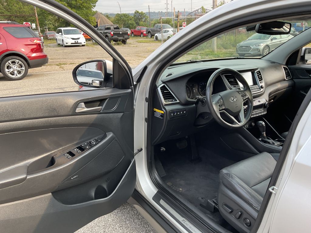 2017 Hyundai Tucson Image 19
