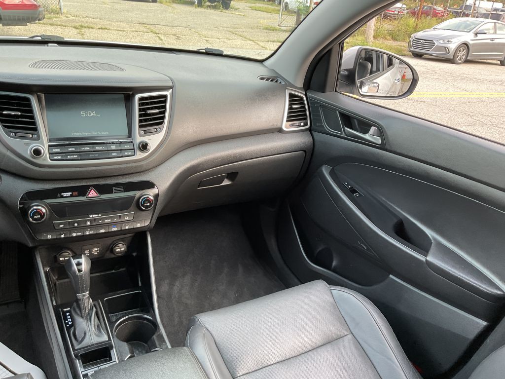 2017 Hyundai Tucson Image 34