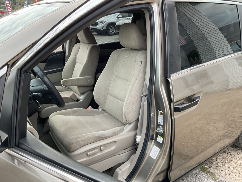 2013 Honda Odyssey Image 14