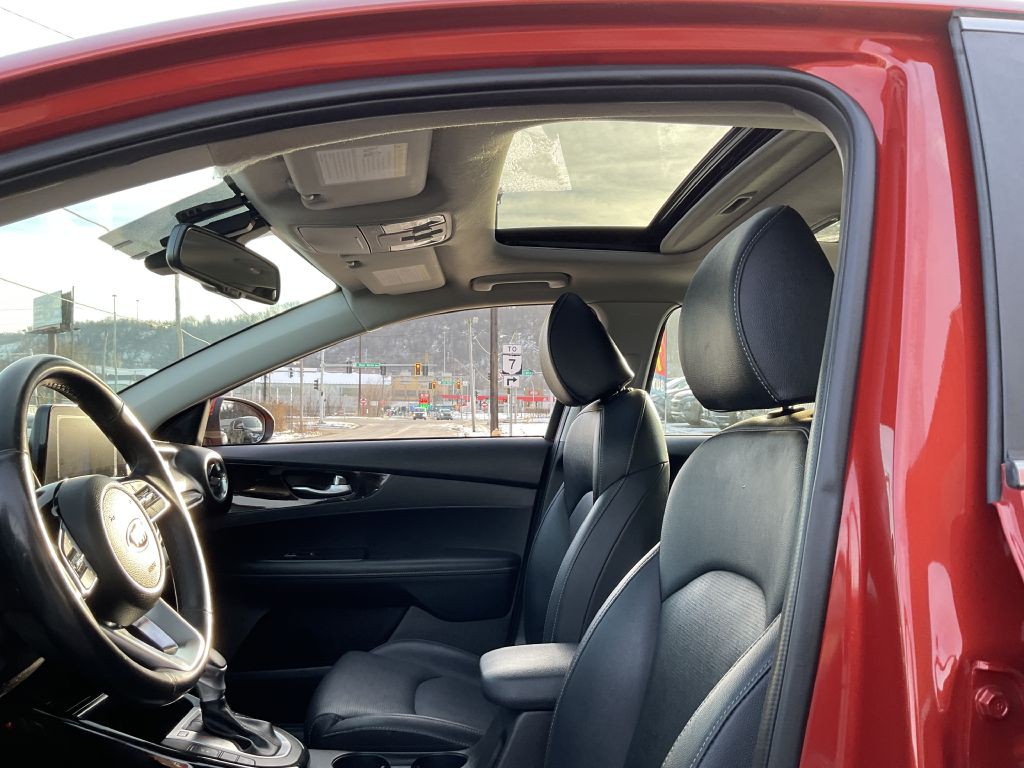 2019 Kia Forte Image 16