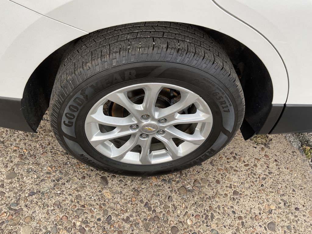 2018 Chevrolet Equinox Image 12