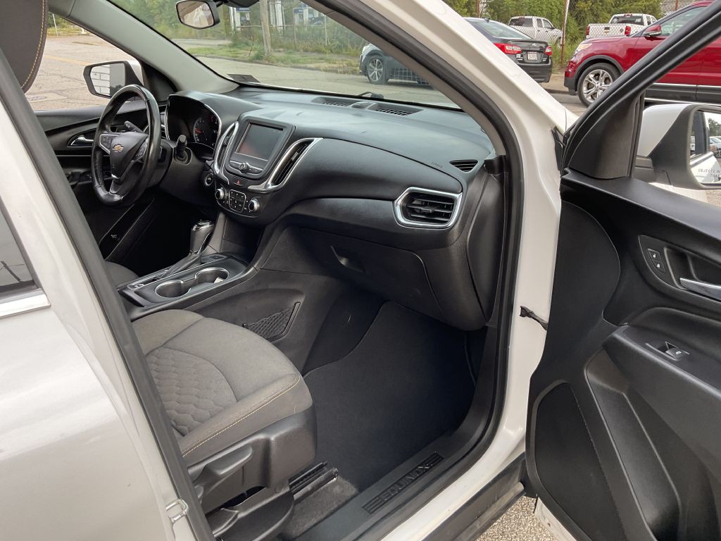 2018 Chevrolet Equinox Image 18