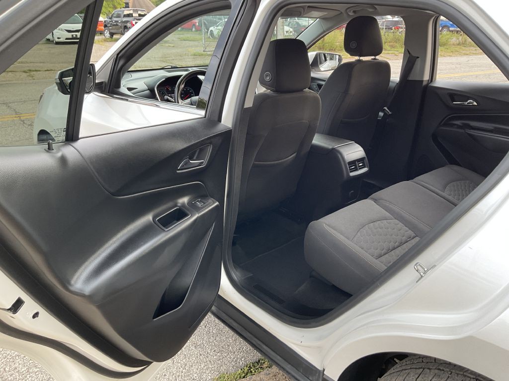 2018 Chevrolet Equinox Image 21