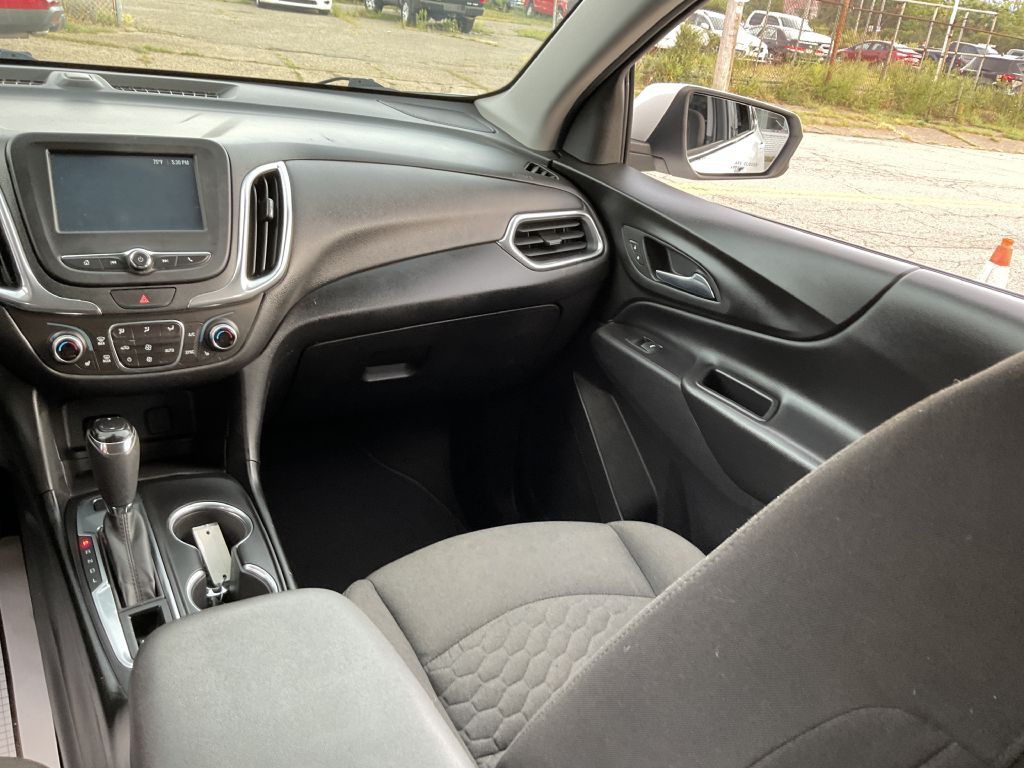 2018 Chevrolet Equinox Image 29