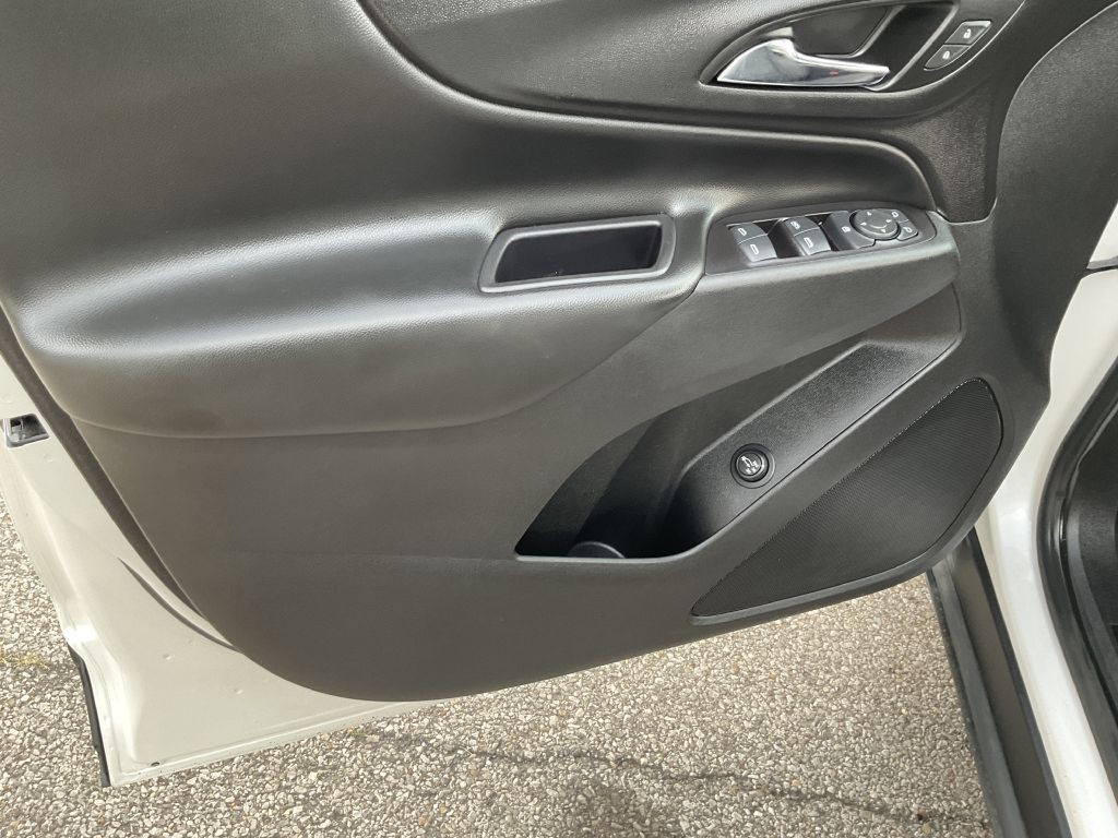 2018 Chevrolet Equinox Image 31
