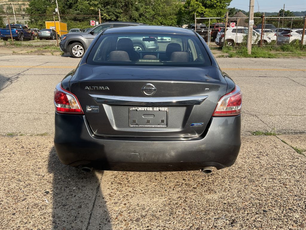 2013 Nissan Altima Image 8
