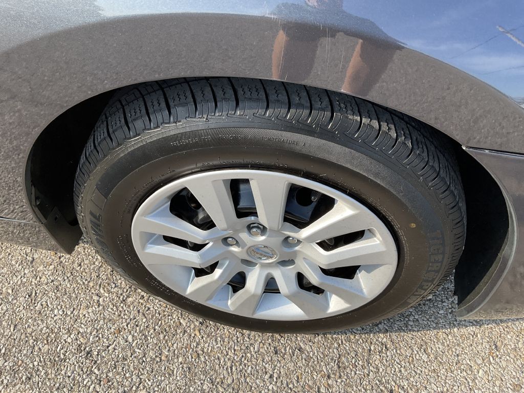 2013 Nissan Altima Image 12