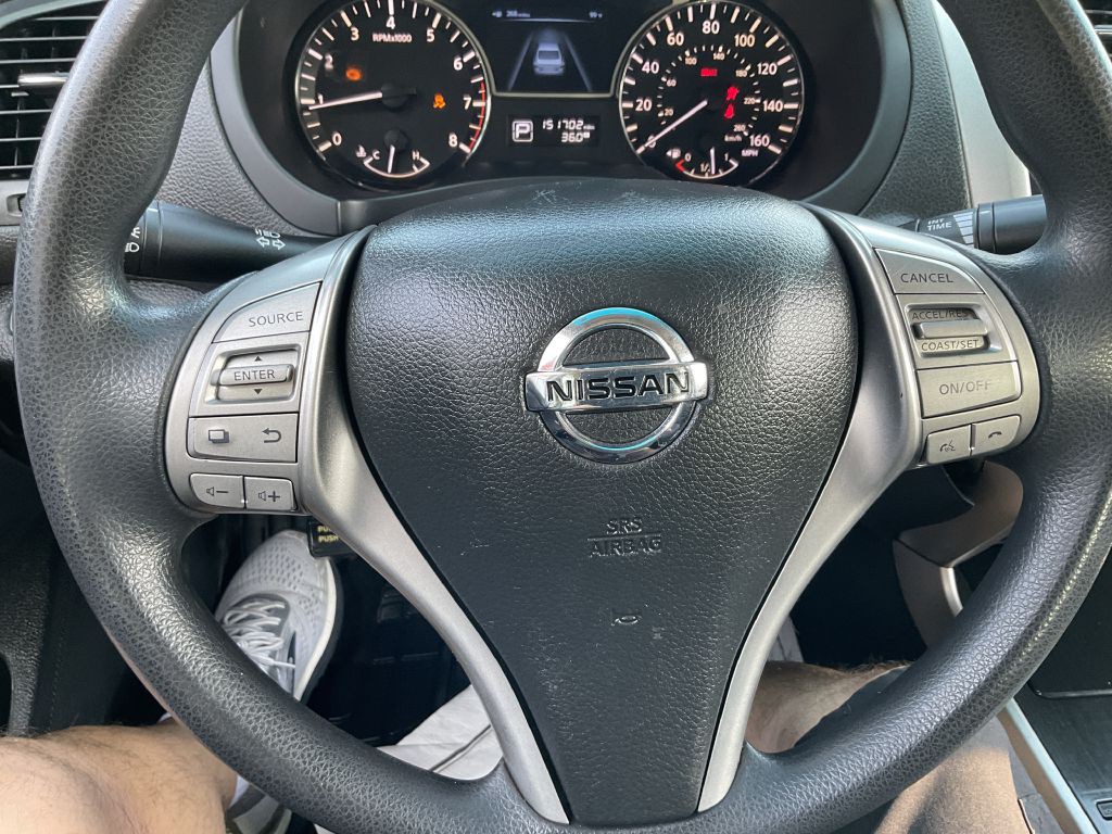 2013 Nissan Altima Image 24