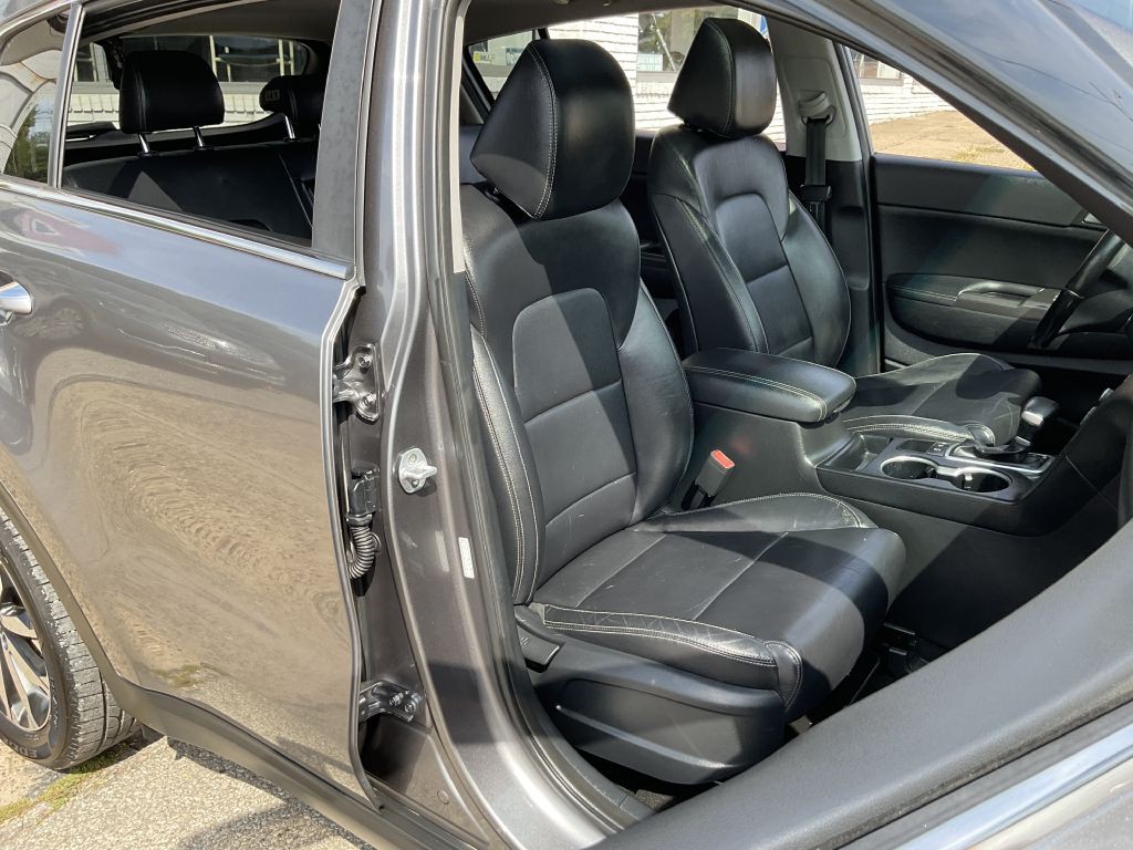 2017 Kia Sportage Image 17