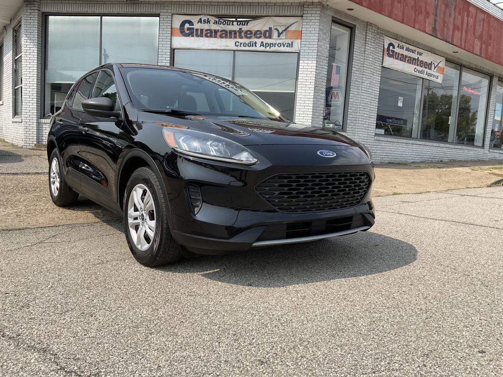 2020 Ford Escape Image 1