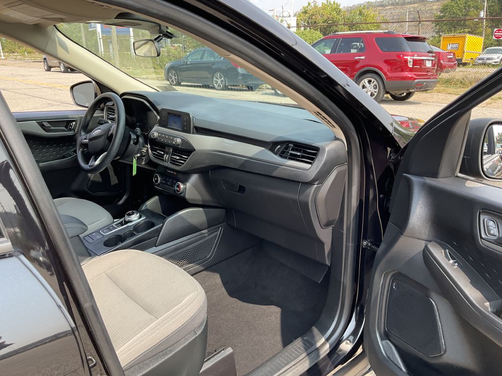 2020 Ford Escape Image 18