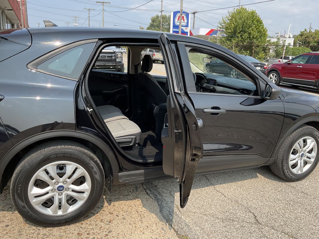 2020 Ford Escape Image 22