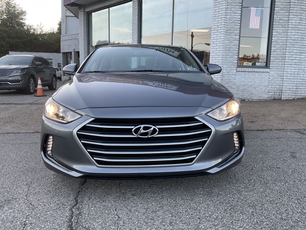 2018 Hyundai Elantra Image 4
