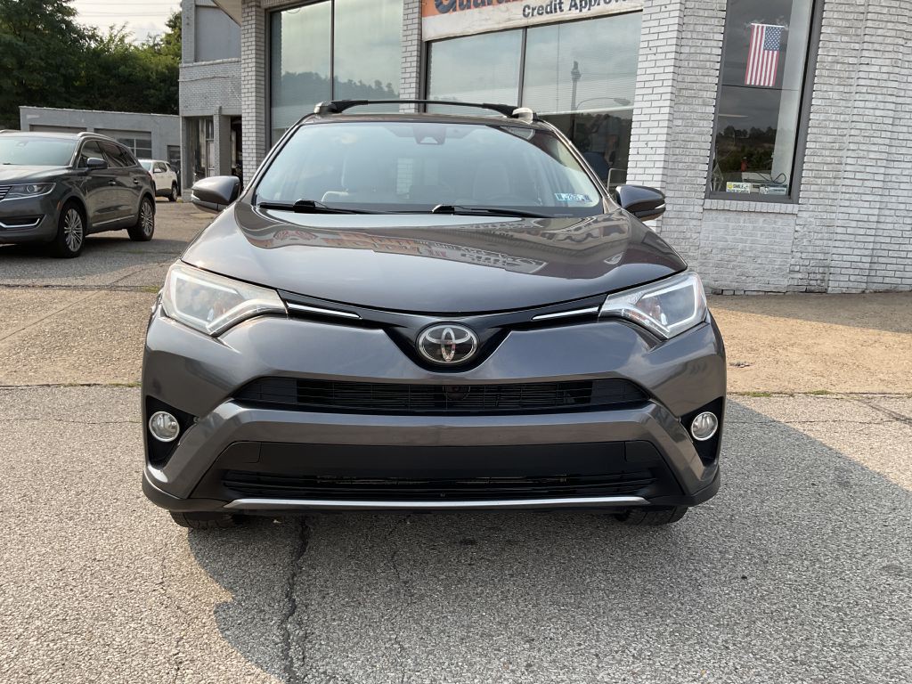 2017 Toyota Rav4 Image 4