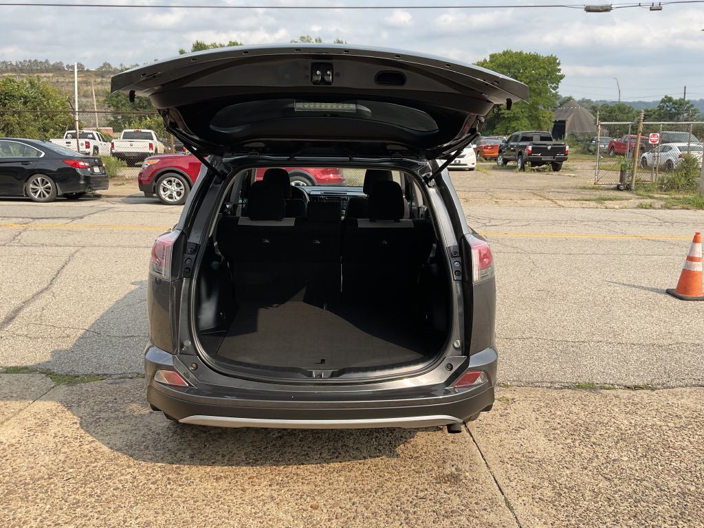 2017 Toyota Rav4 Image 25