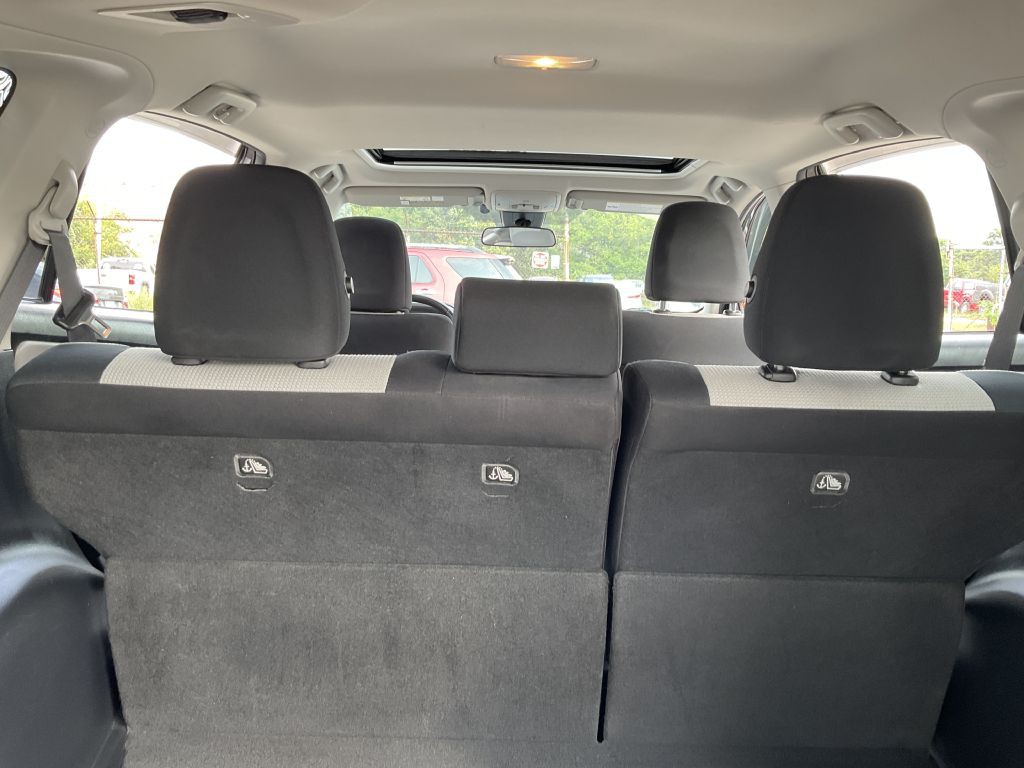 2017 Toyota Rav4 Image 27