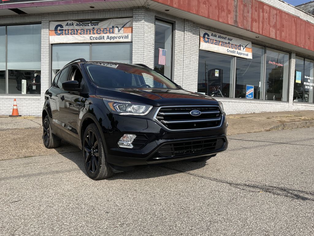 2019 Ford Escape Image 1