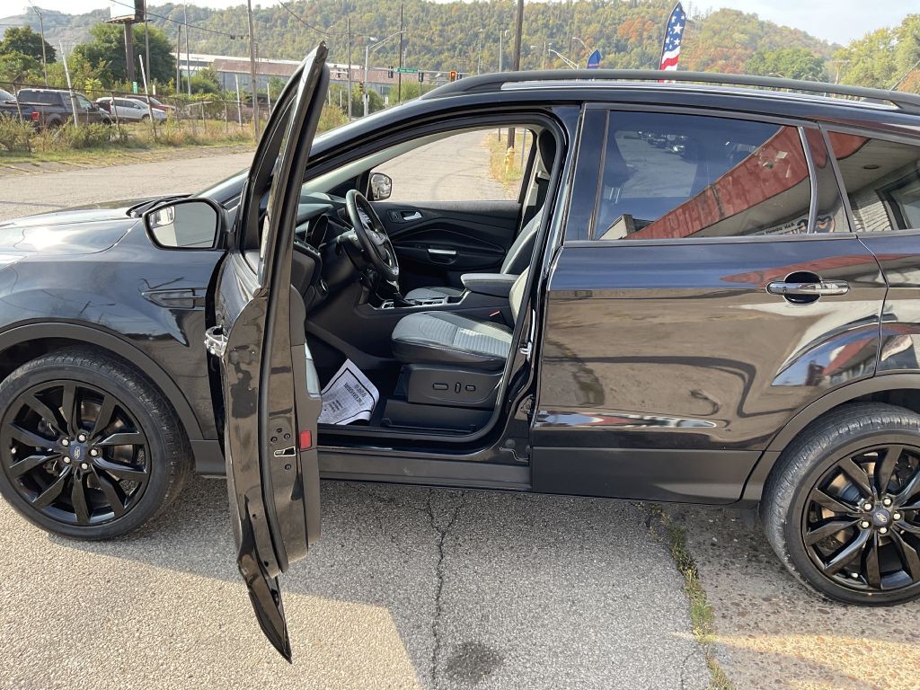 2019 Ford Escape Image 13
