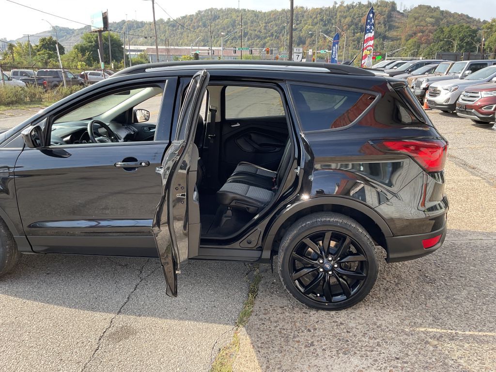 2019 Ford Escape Image 19