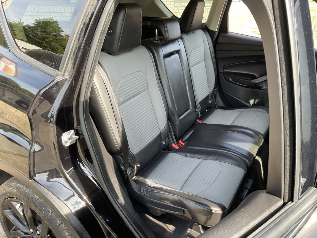 2019 Ford Escape Image 24