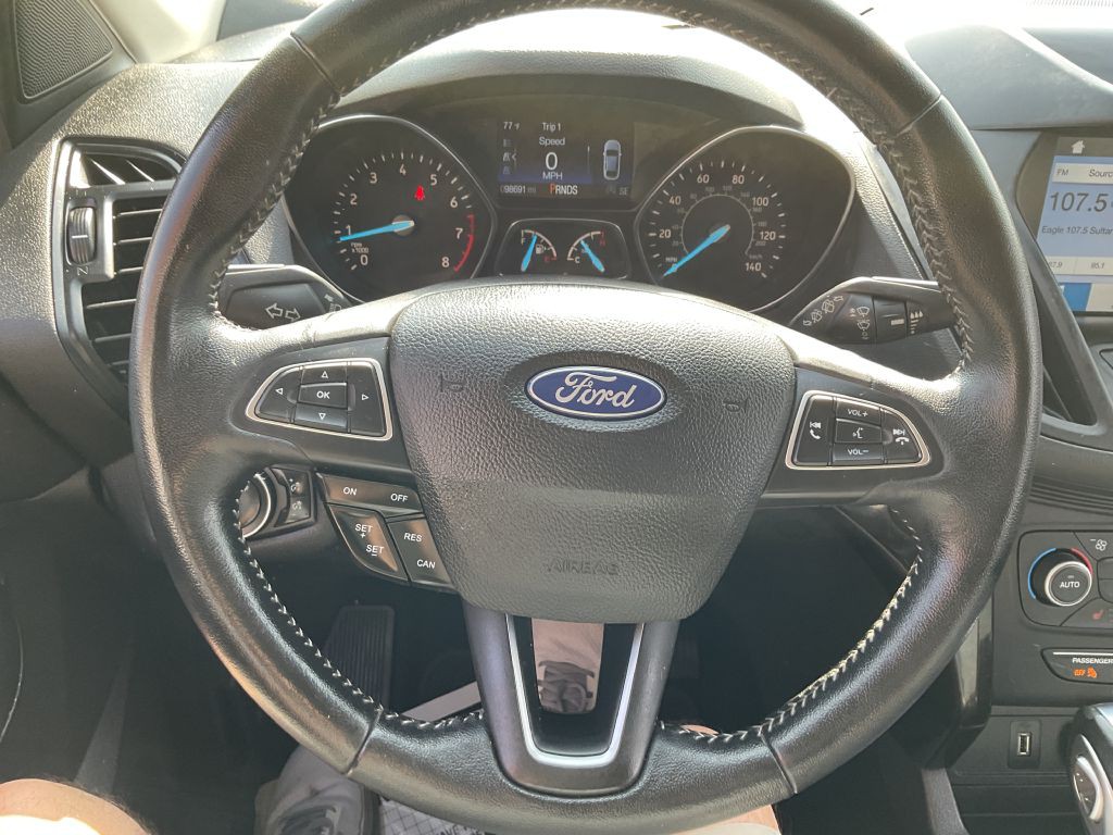 2019 Ford Escape Image 32