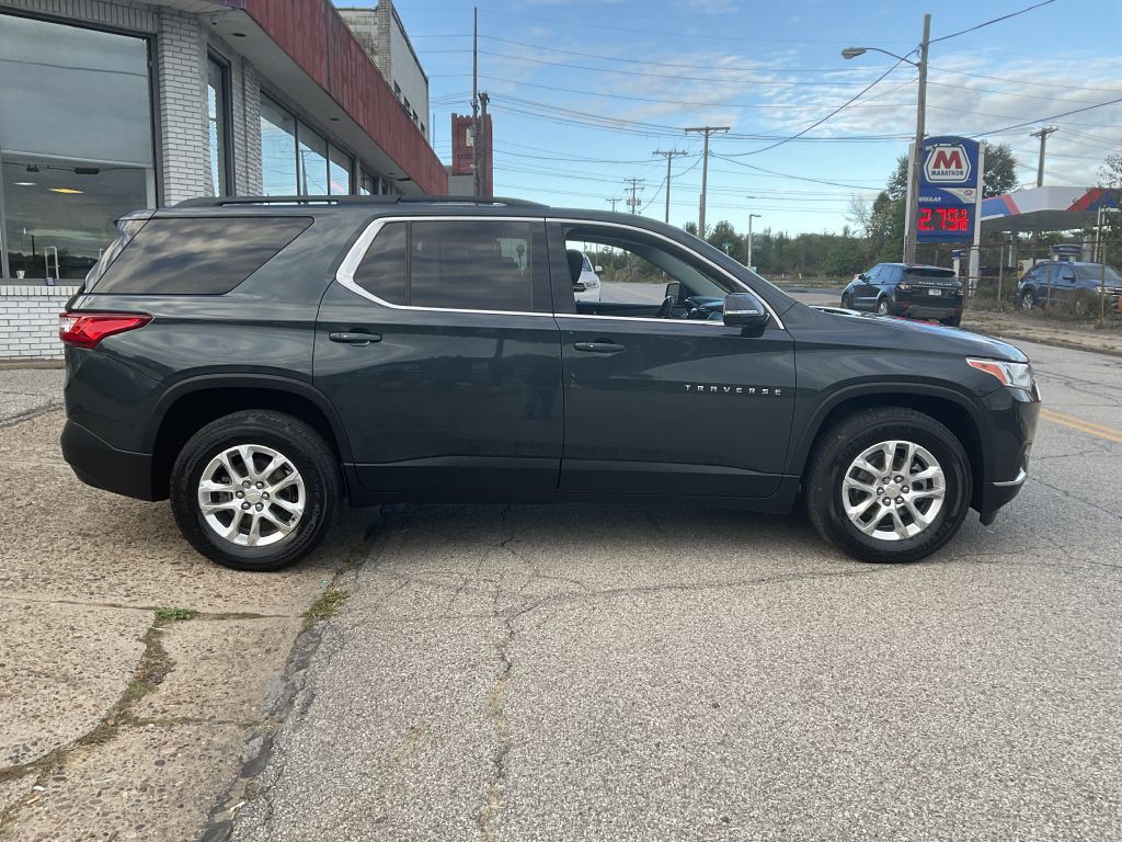 2019 Chevrolet Traverse Image 2