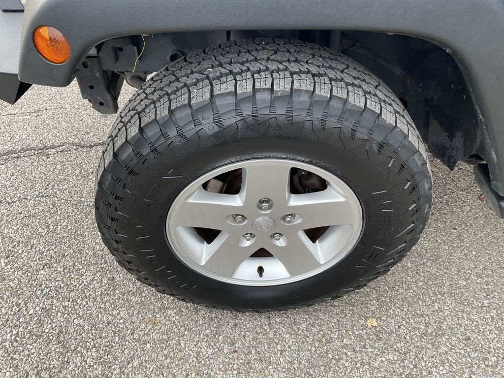 2013 Jeep Wrangler Unlimited Image 9