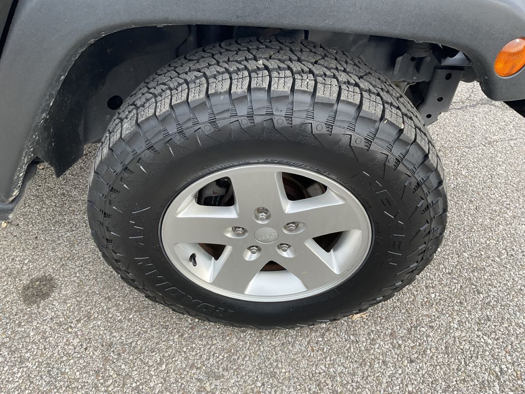 2013 Jeep Wrangler Unlimited Image 11