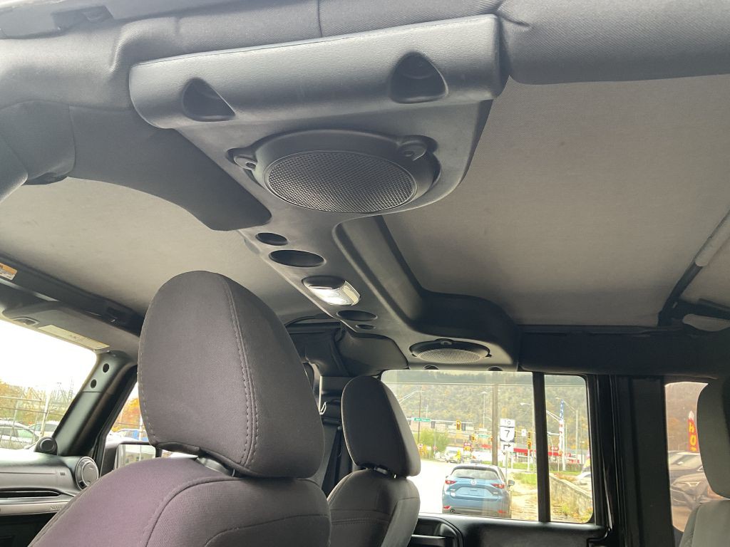 2013 Jeep Wrangler Unlimited Image 30