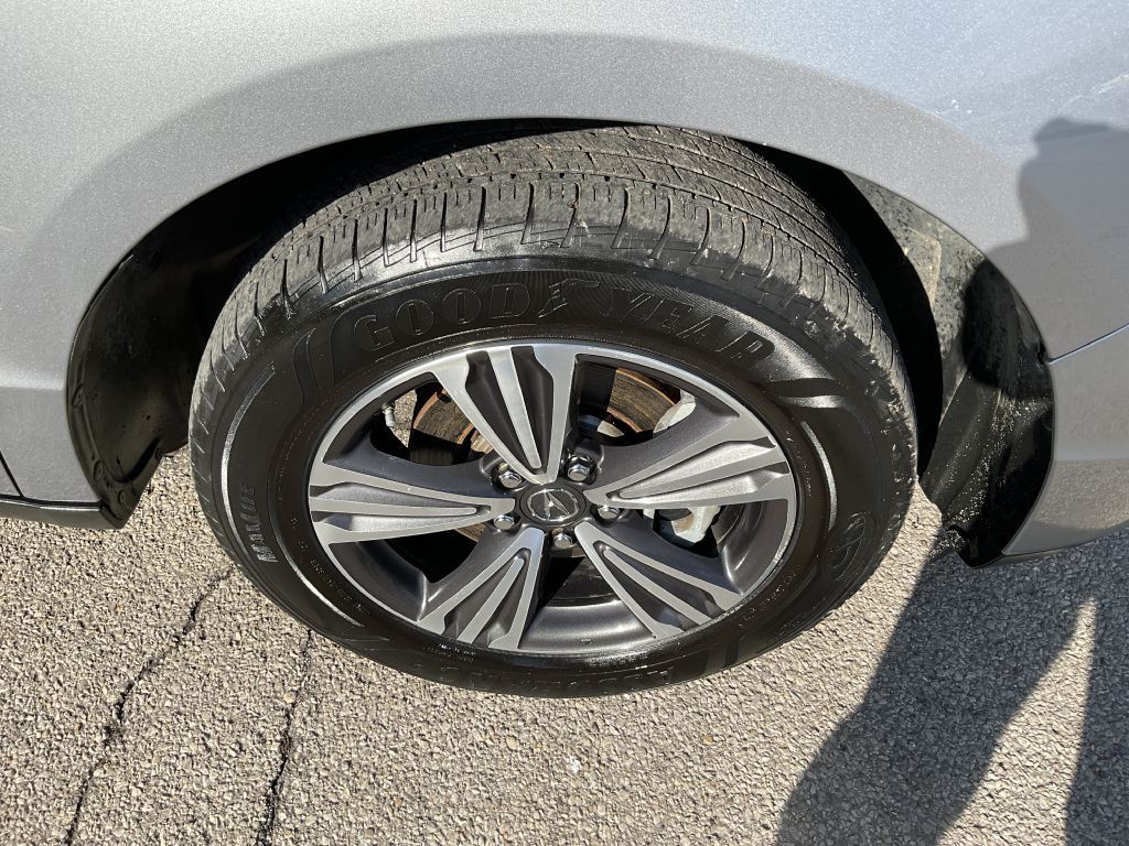 2017 Acura MDX Image 11