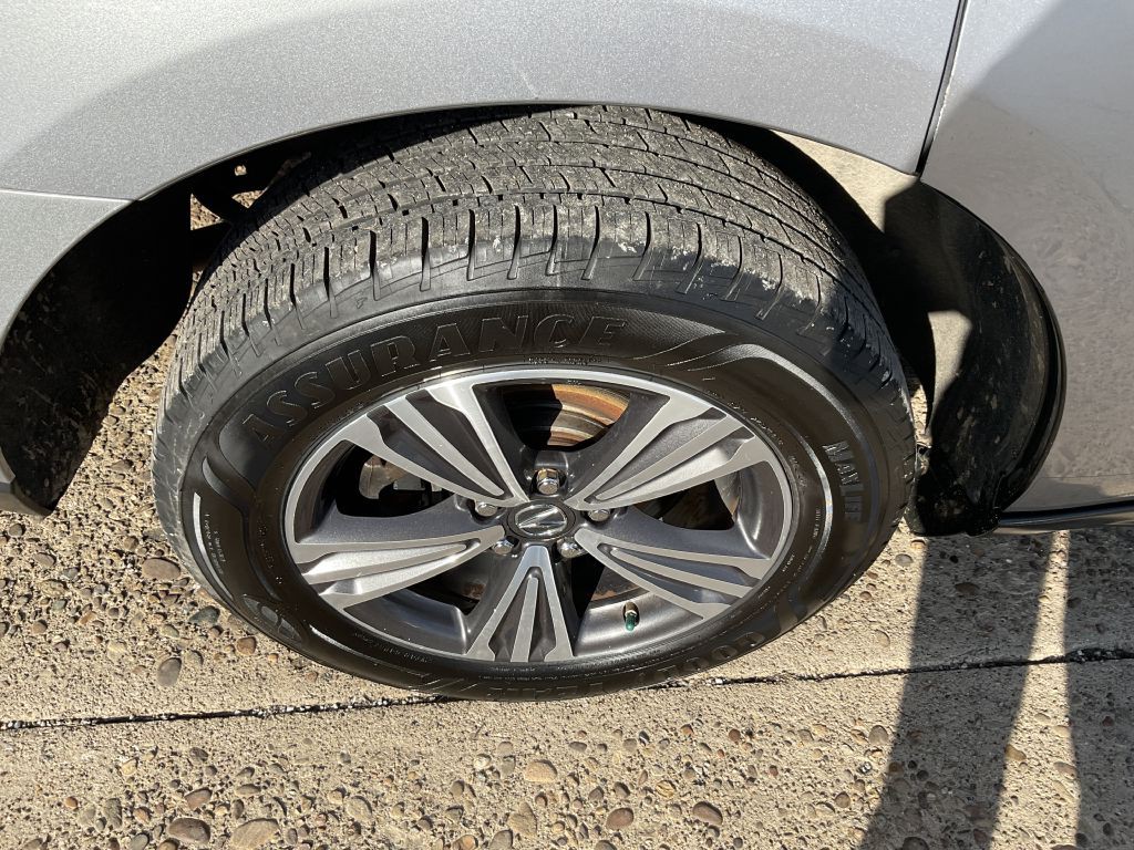 2017 Acura MDX Image 12