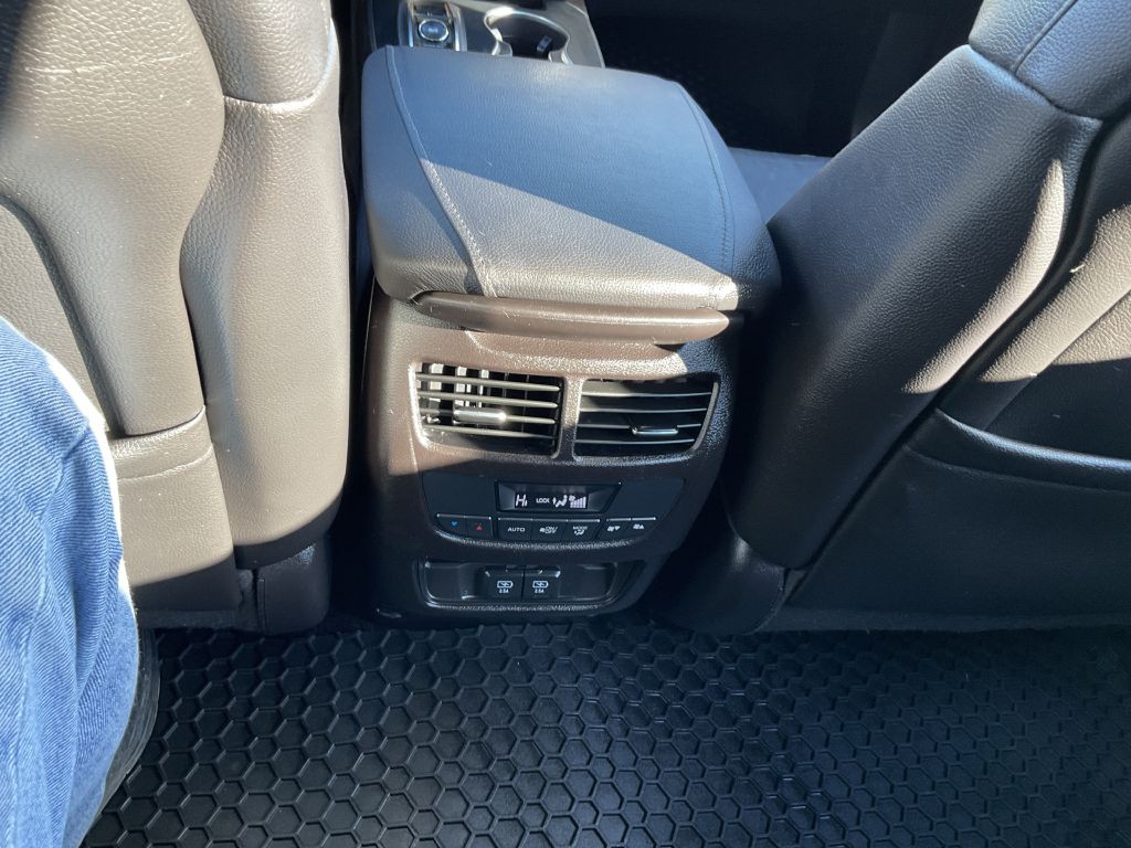 2017 Acura MDX Image 32