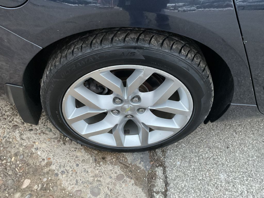 2014 Chevrolet Impala Image 12