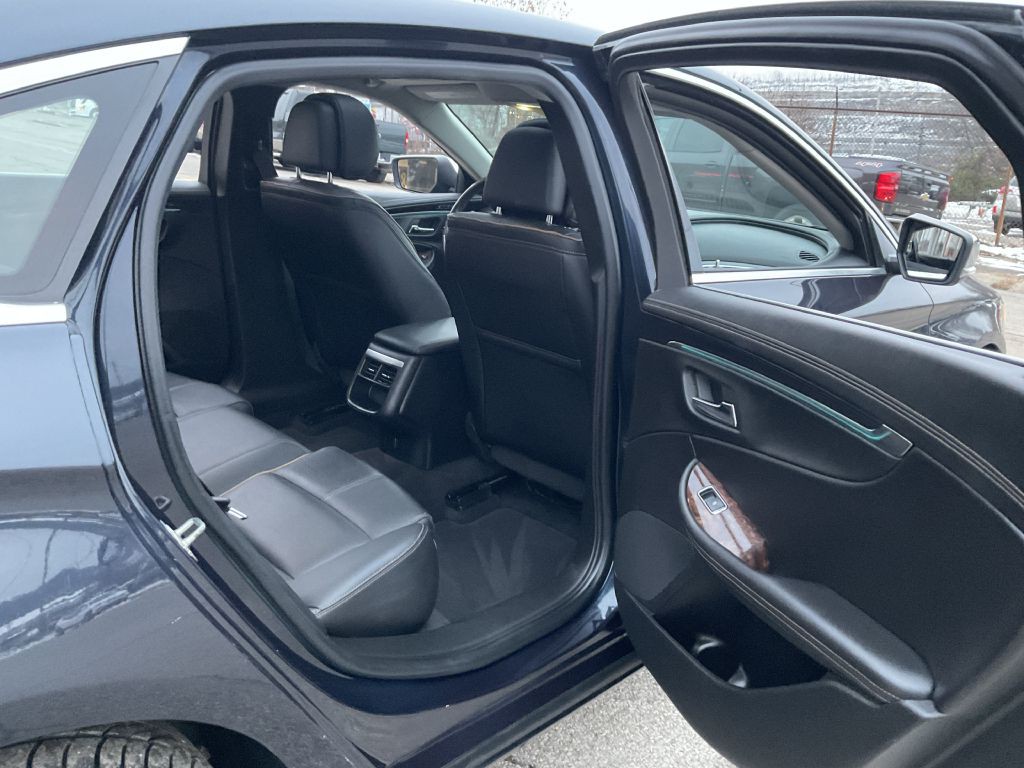 2014 Chevrolet Impala Image 23