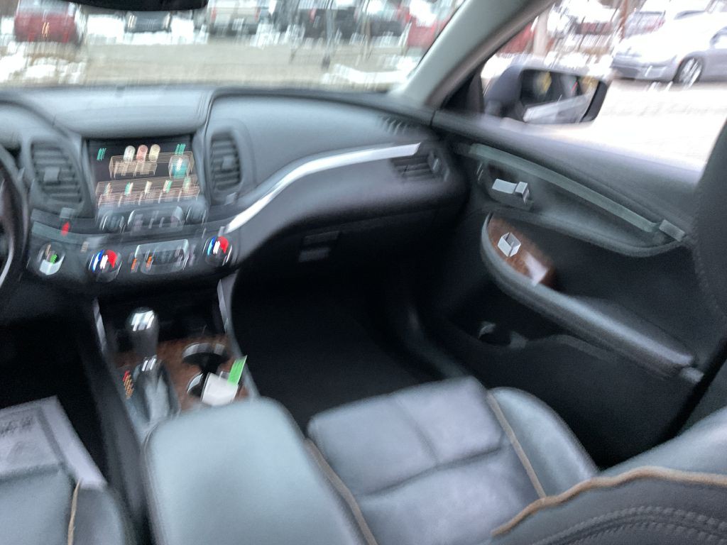 2014 Chevrolet Impala Image 31