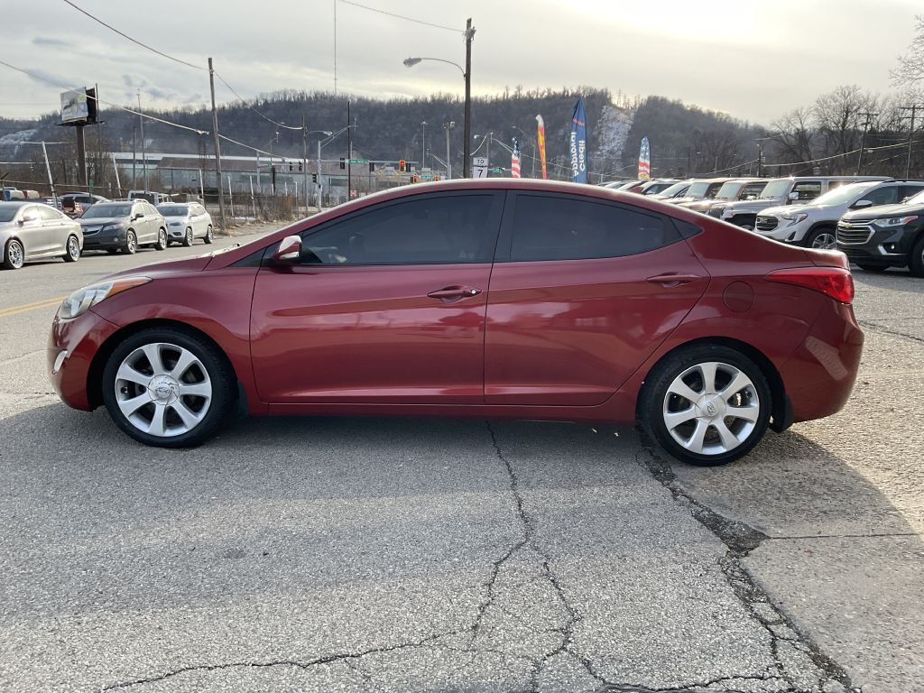 2013 Hyundai Elantra Image 6