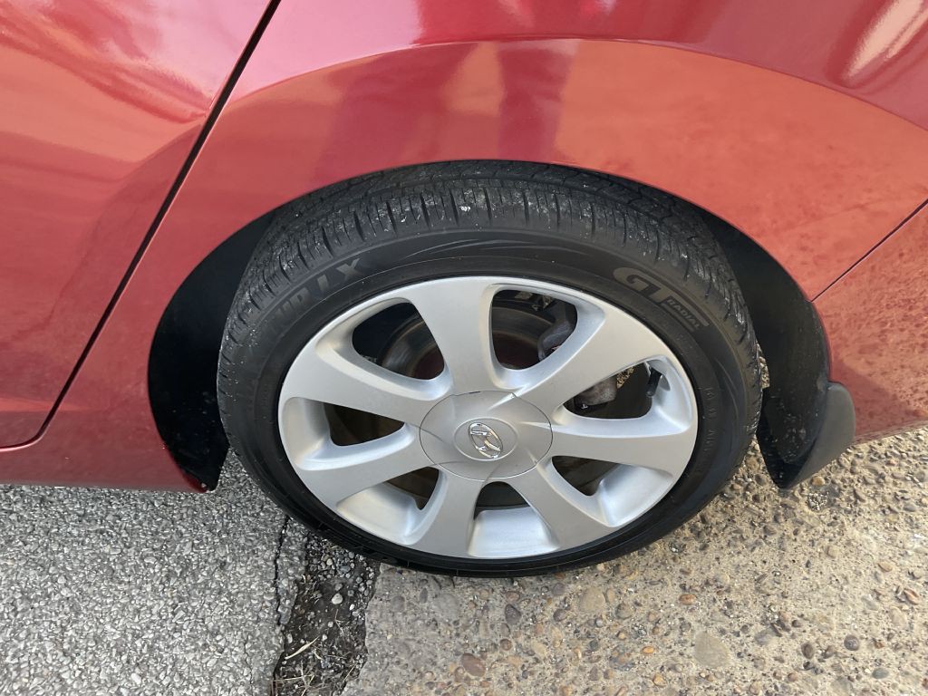 2013 Hyundai Elantra Image 10