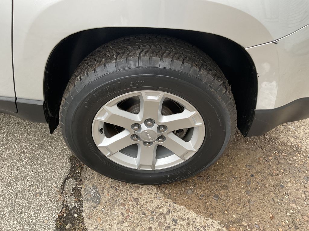 2015 GMC Acadia Image 10