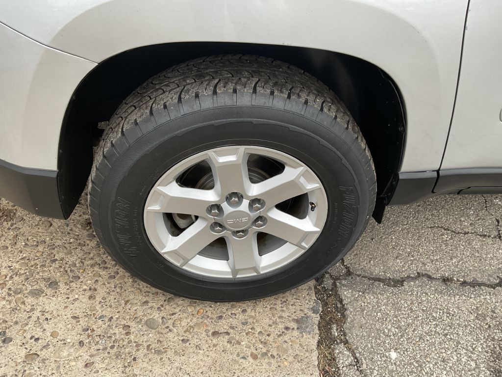 2015 GMC Acadia Image 12