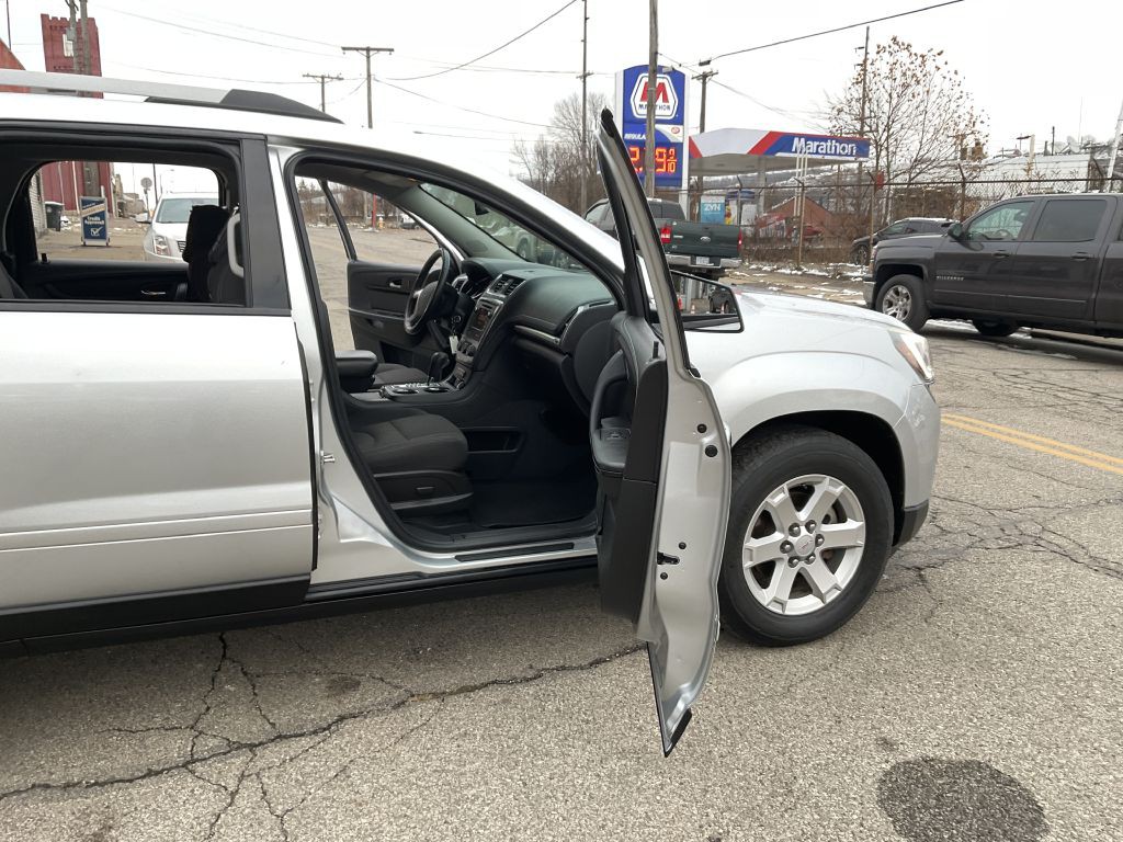 2015 GMC Acadia Image 16