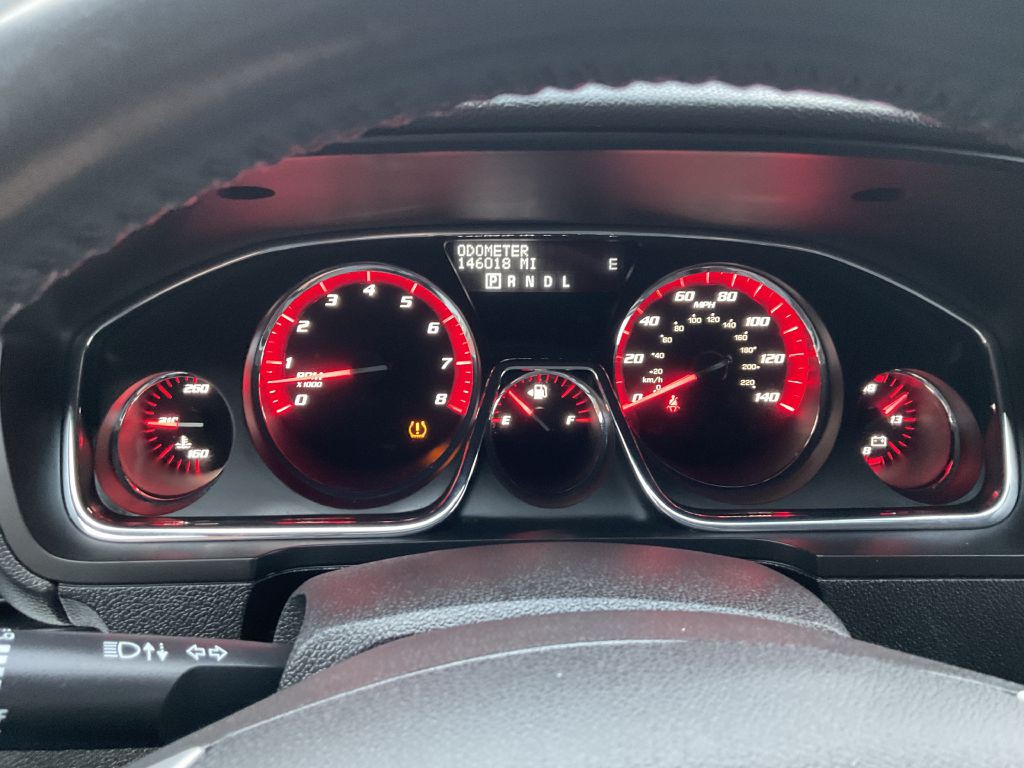 2015 GMC Acadia Image 32