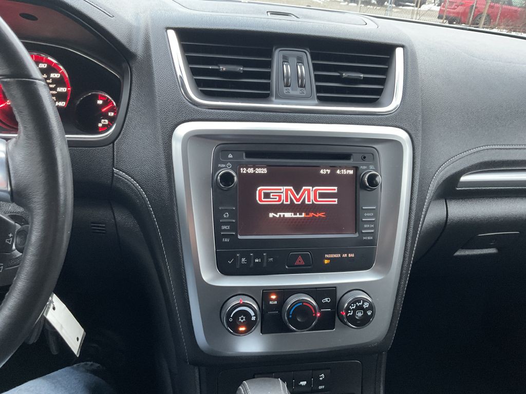 2015 GMC Acadia Image 35