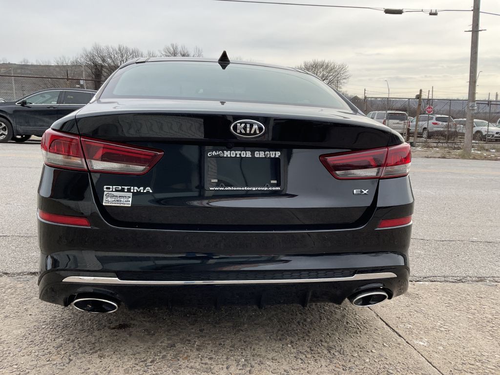 2020 Kia Optima Image 8