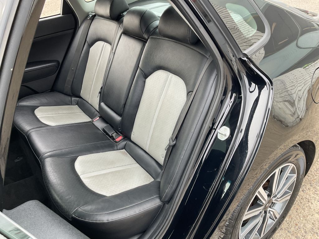 2020 Kia Optima Image 21