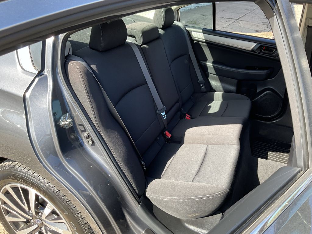 2018 Subaru Legacy Image 23